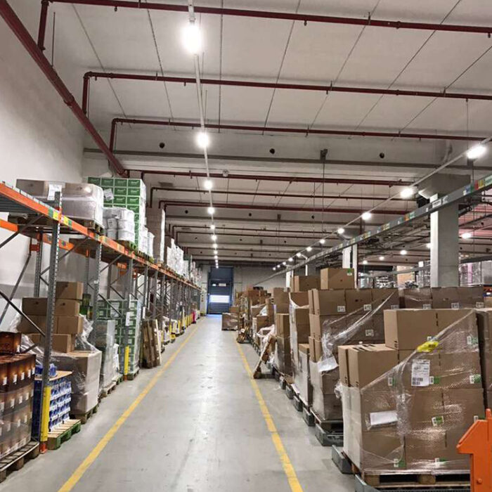 tubu led ip66 linear vapor tight fixture for warehouse tubu led ip66 linear vapor tight fixture for warehouse