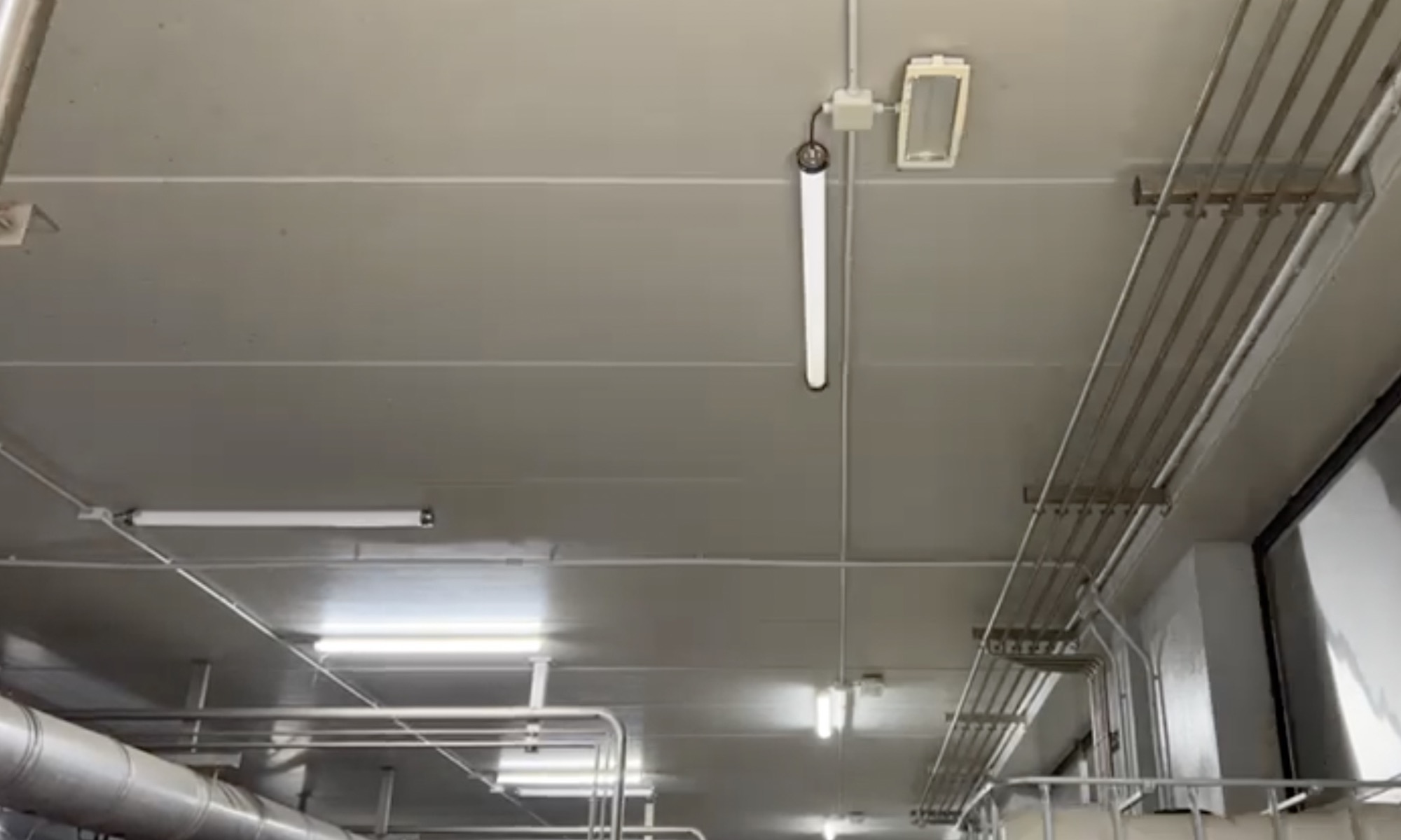 tubu ip69k led tri-proof light application tubu ip69k led tri-proof light application