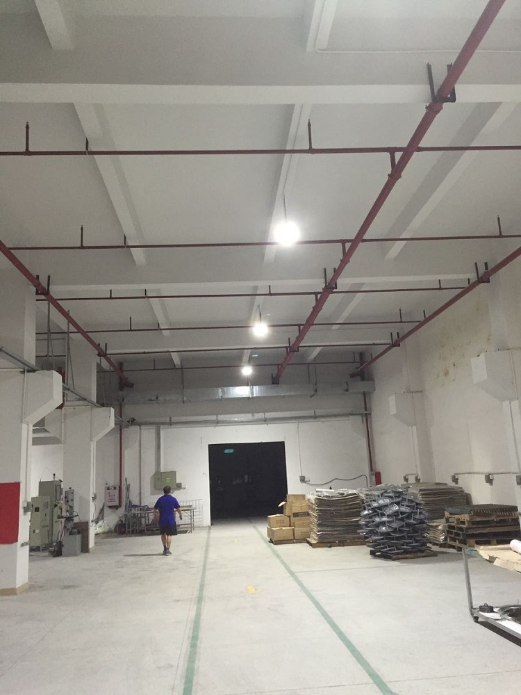 high-bay-lighting-led-application-for-factory