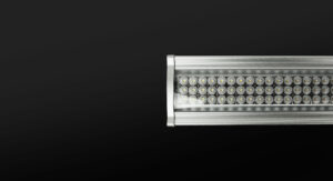 LED Linear High Bay with anti-glare grille