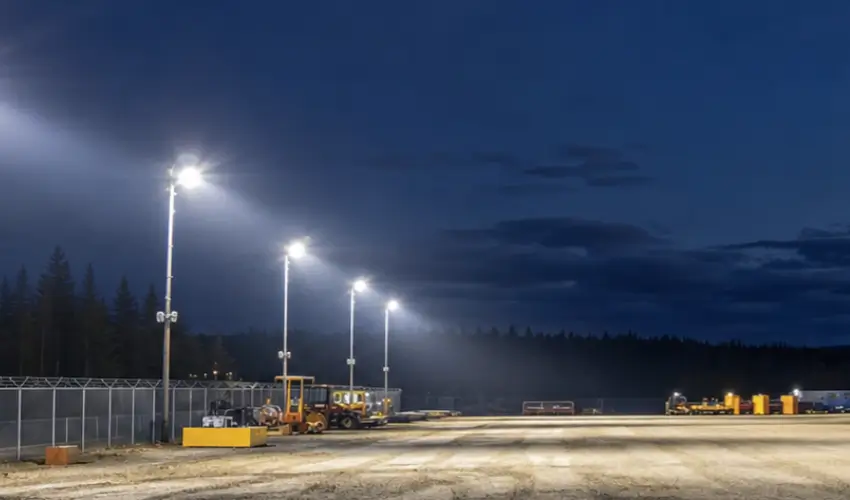 Canadian Contractor Outdoor Yard Lighting Project